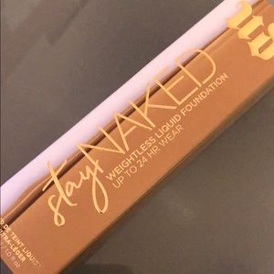 Urban Decay stay NAKED Liquid Foundation 50WY